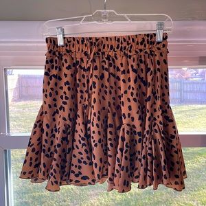Tan & Black Leopard-Spotted Skirt